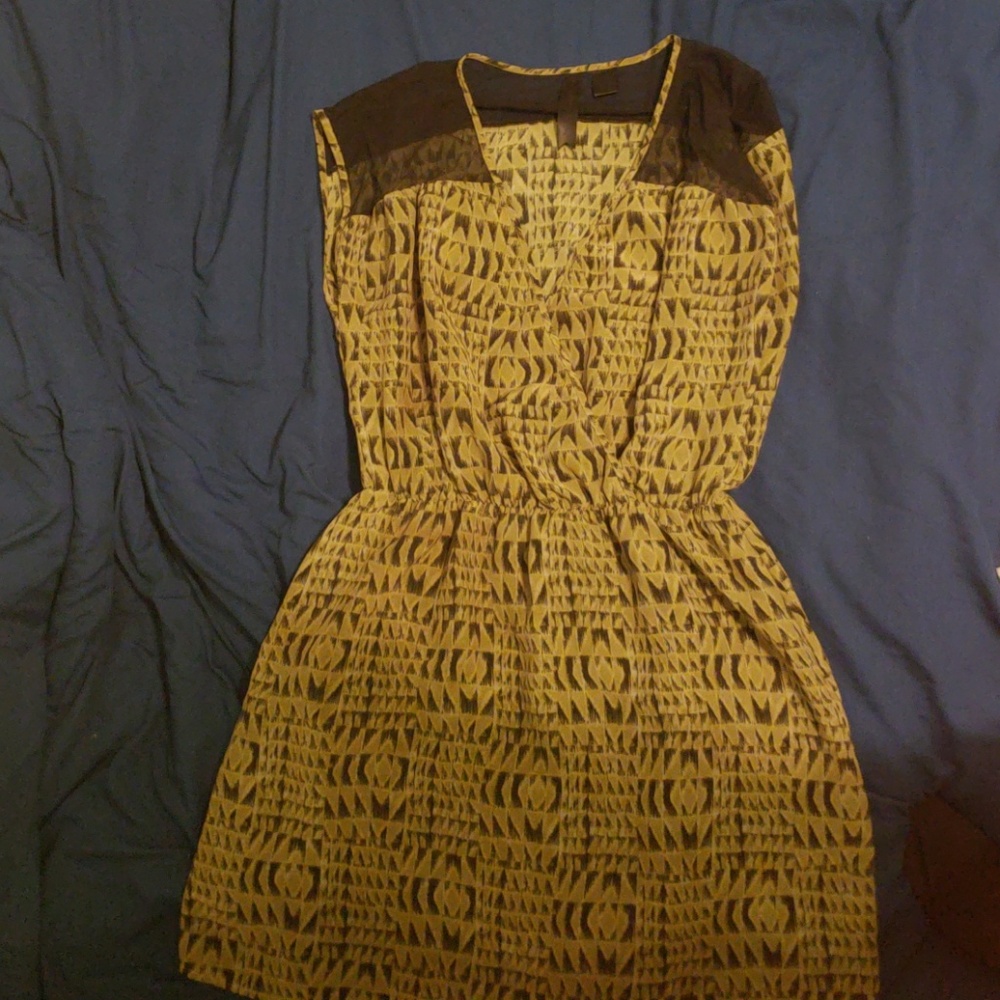 Green knee length dress